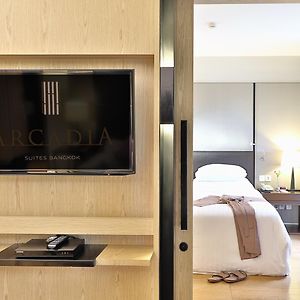 Superior One-Bedroom Suite